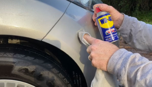 Can WD-40 Remove Paint Transfer from Car