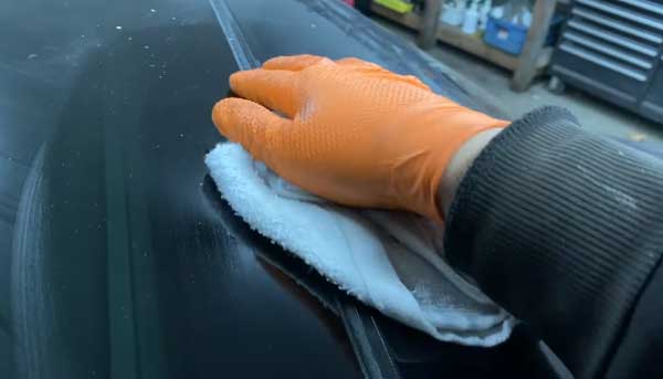 Steps To Properly Apply And Remove Duct Tape From Car Paint