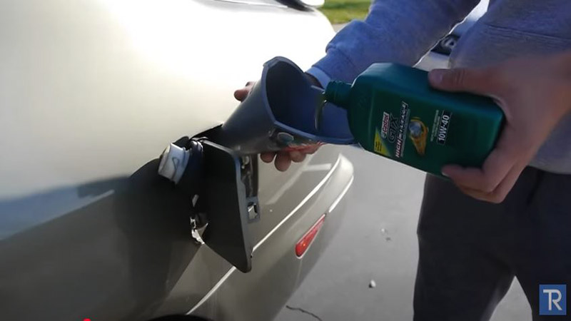 Does Bleach Damage Car Paint