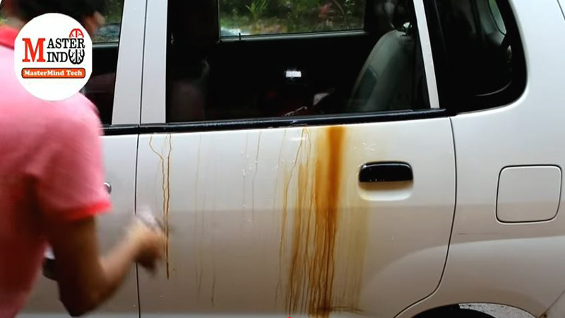 How to Remove Redwood Stains From Car Paint